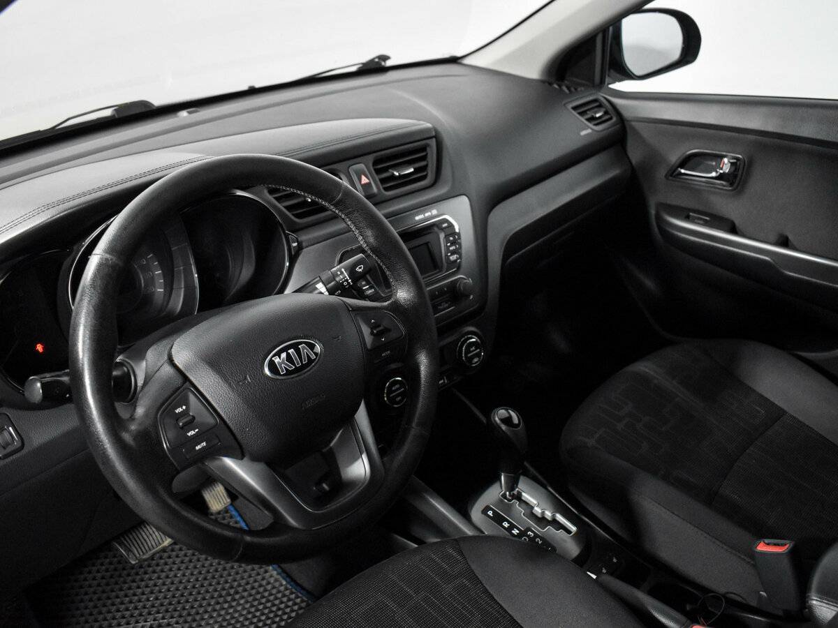 Kia Rio 4-speed, 2013 - Фото №8