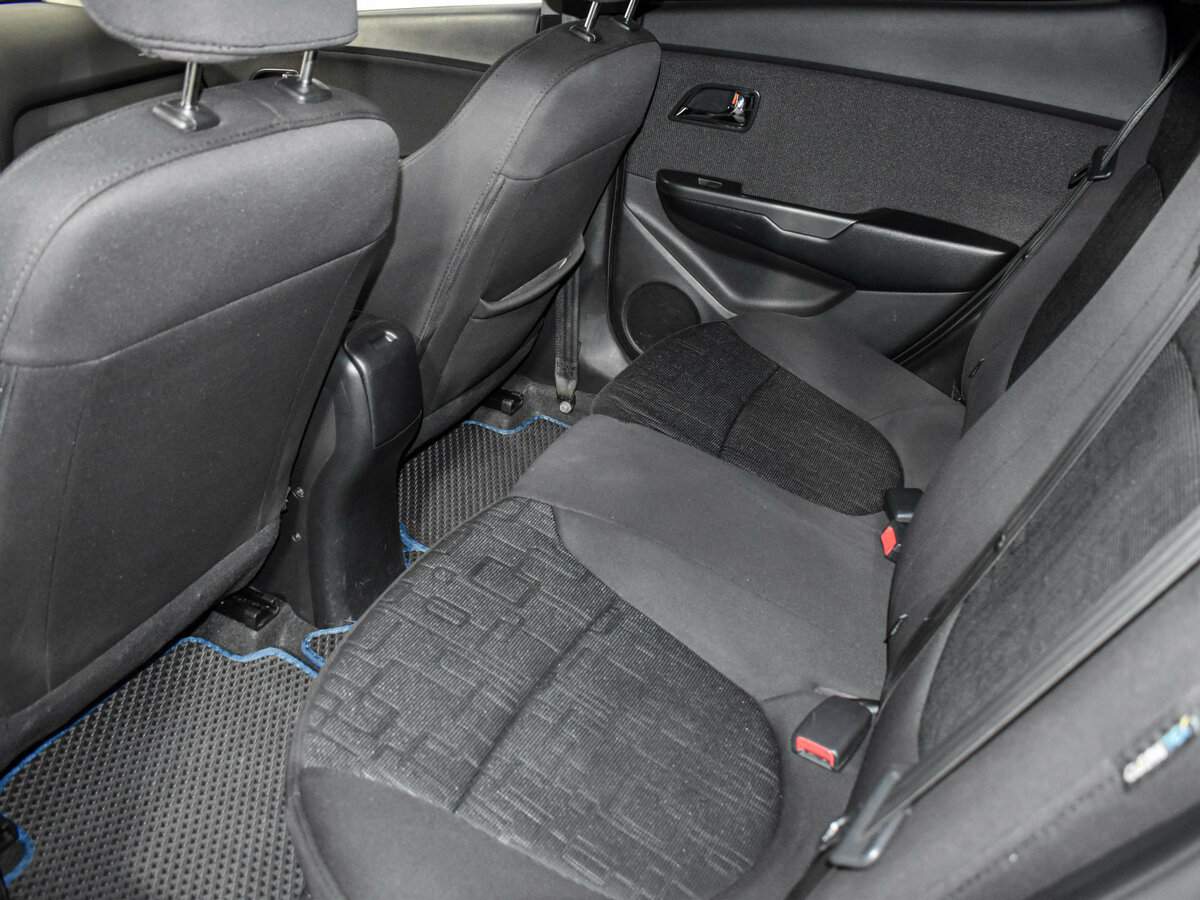 Kia Rio 4-speed, 2013 - Фото №10