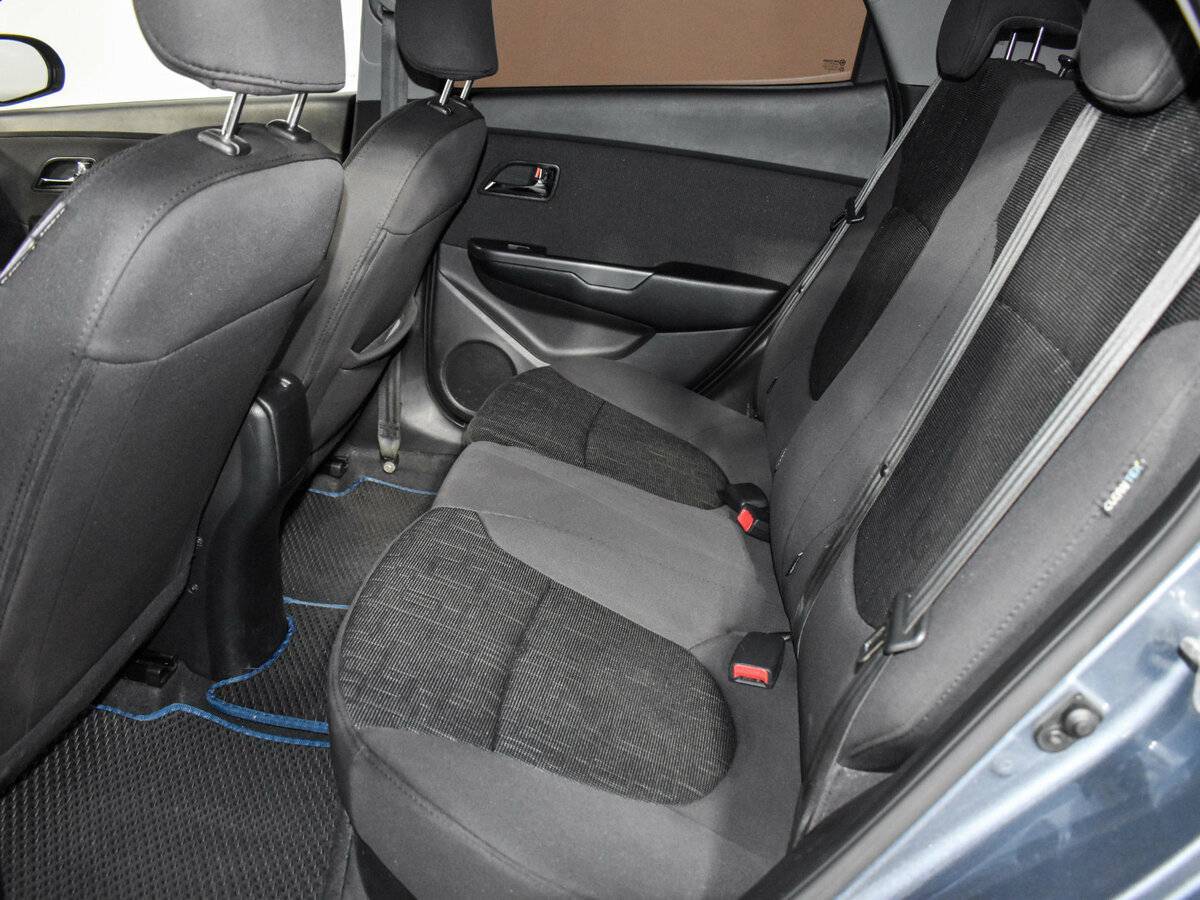 Kia Rio 4-speed, 2013 - Фото №11