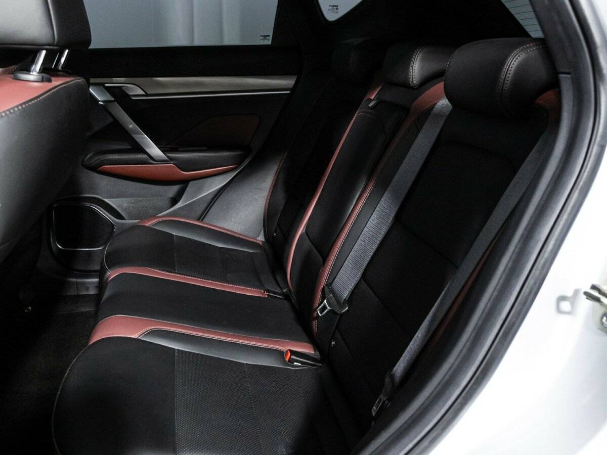 Geely Coolray, 2021 - Фото №9