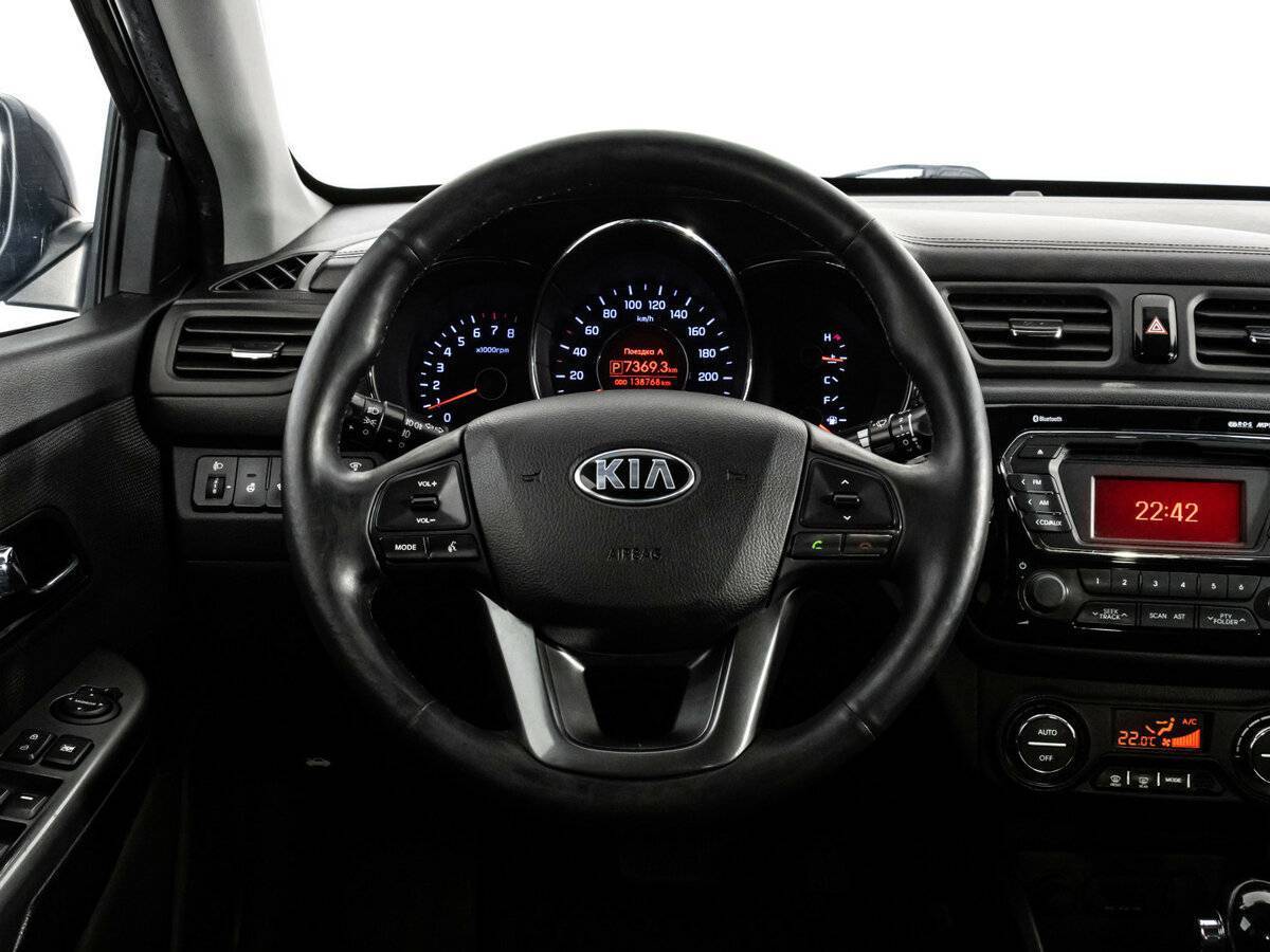 Kia Rio 6-speed, 2014 - Фото №9