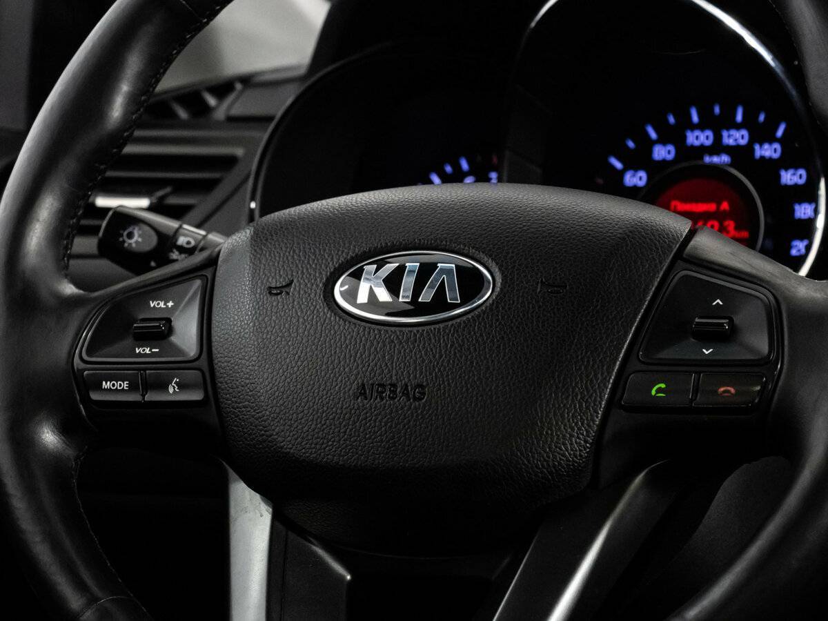 Kia Rio 6-speed, 2014 - Фото №10