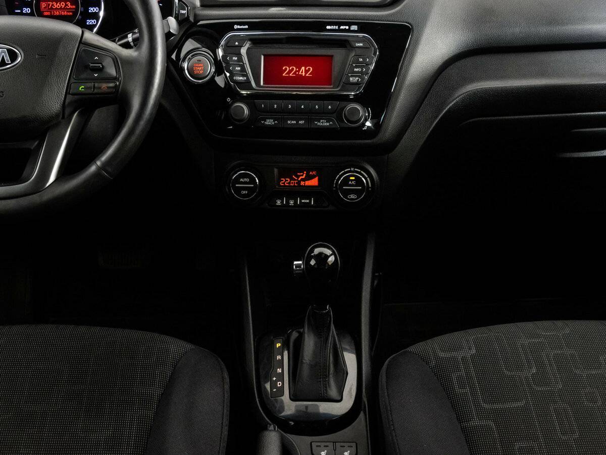 Kia Rio 6-speed, 2014 - Фото №12