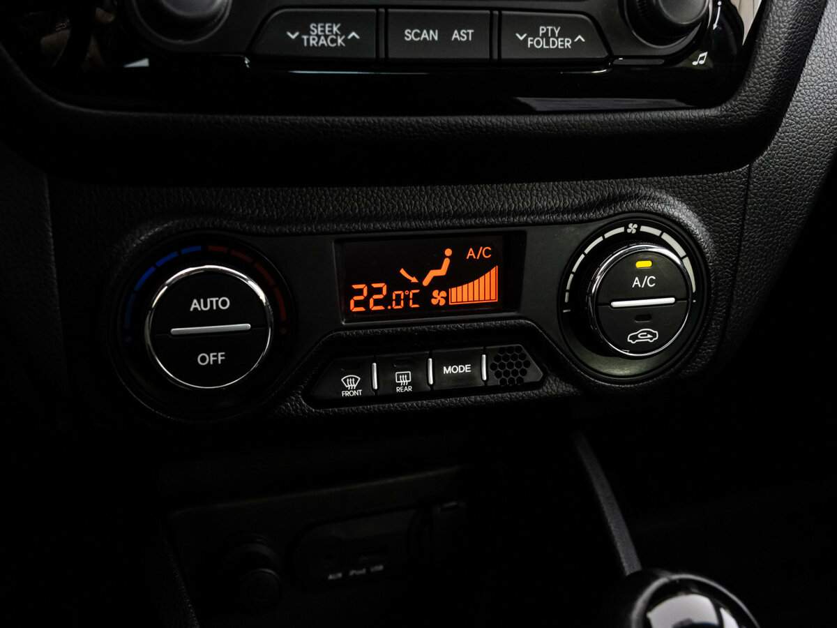 Kia Rio 6-speed, 2014 - Фото №14
