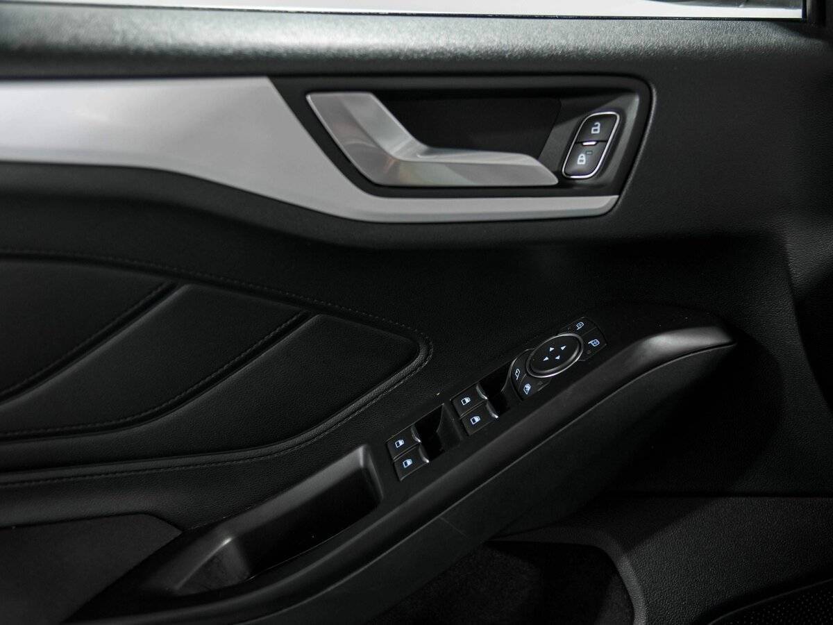 Ford Focus, 2019 - Фото №15