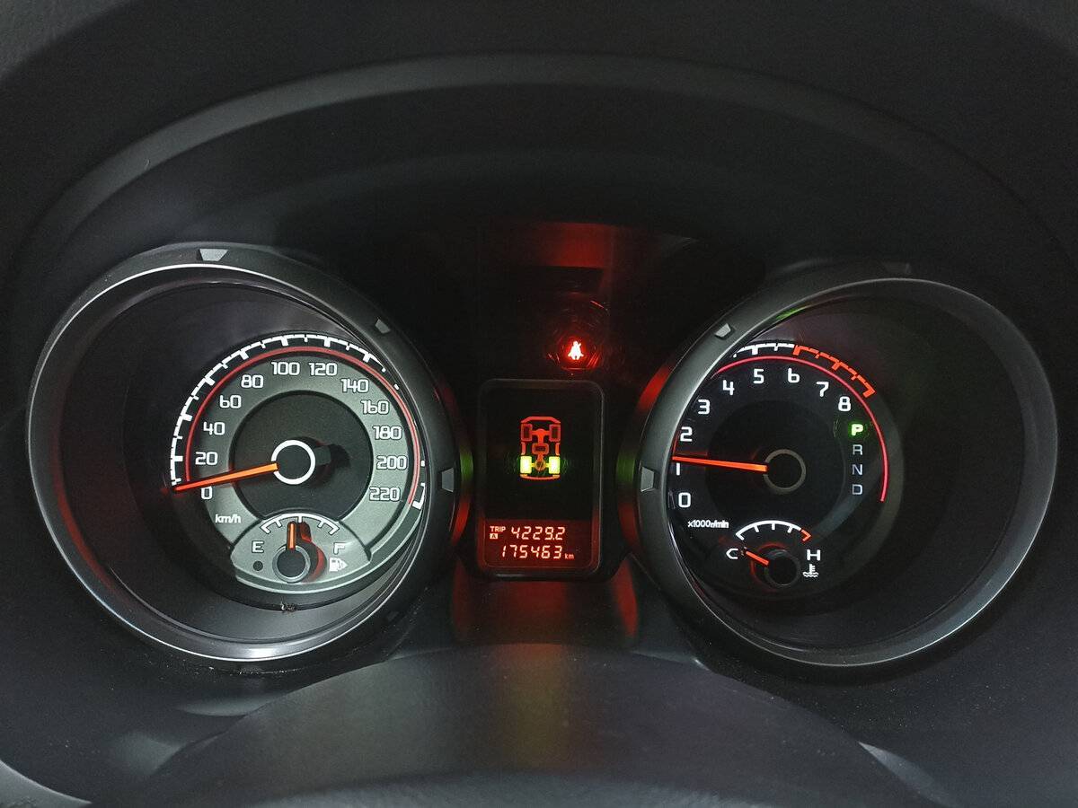 Mitsubishi Pajero, 2012 - Фото №12