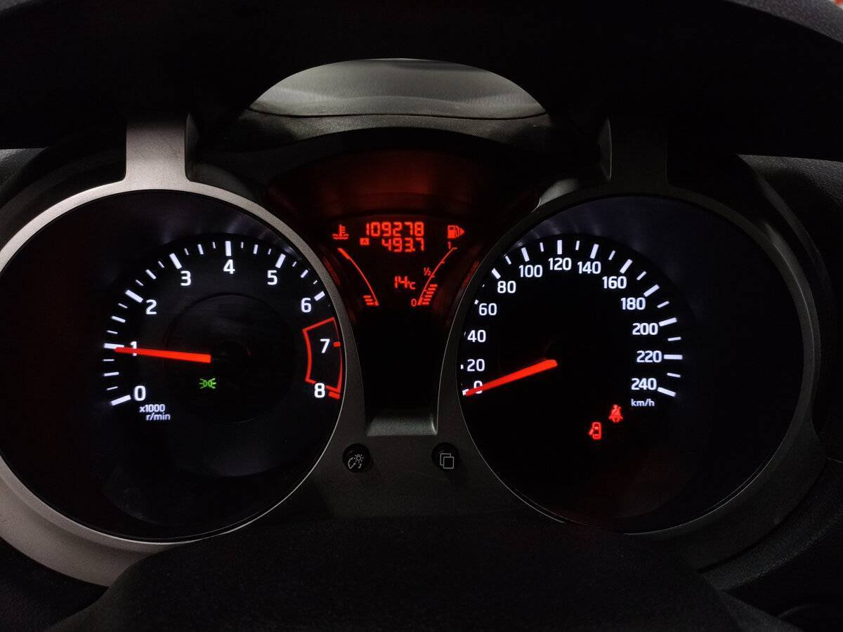 Nissan Juke, 2012 - Фото №12