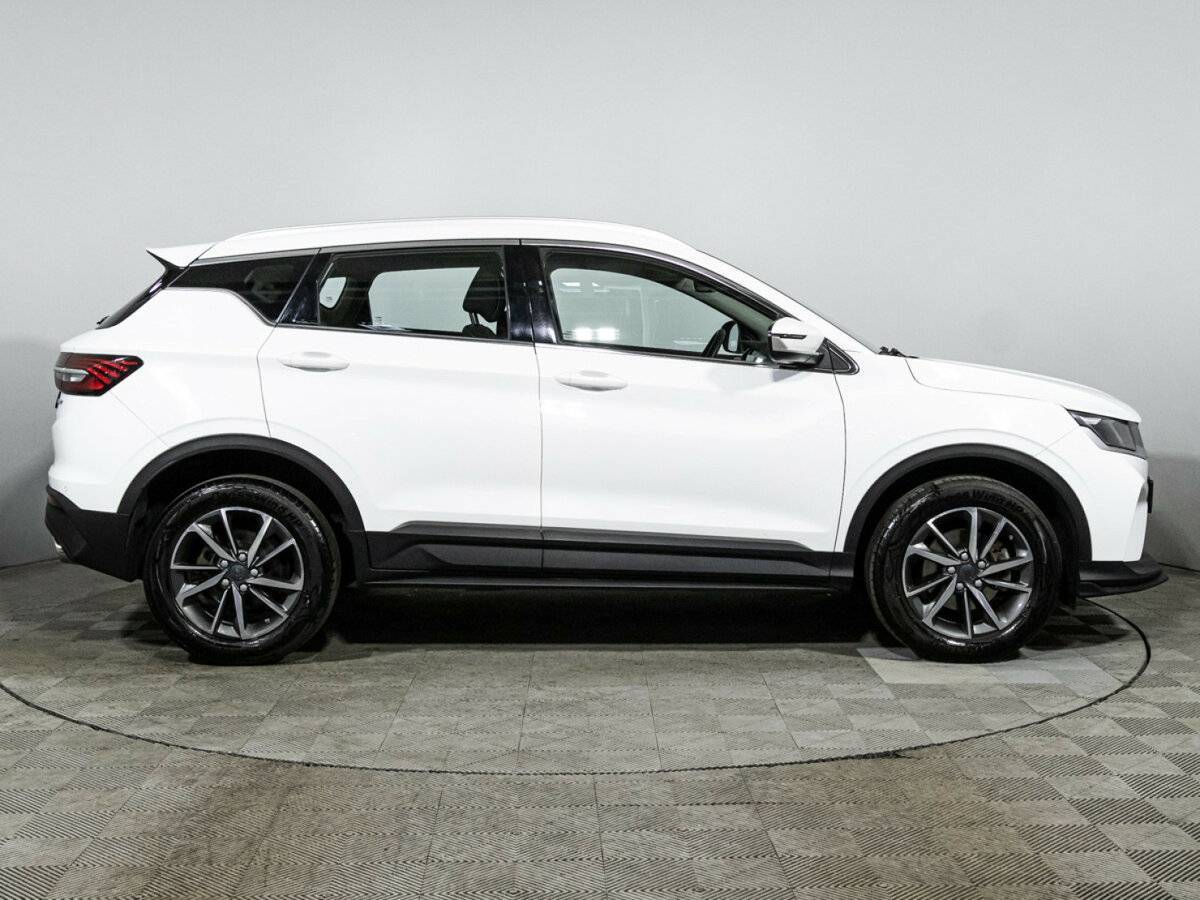 Geely Coolray, 2022 - Фото №3