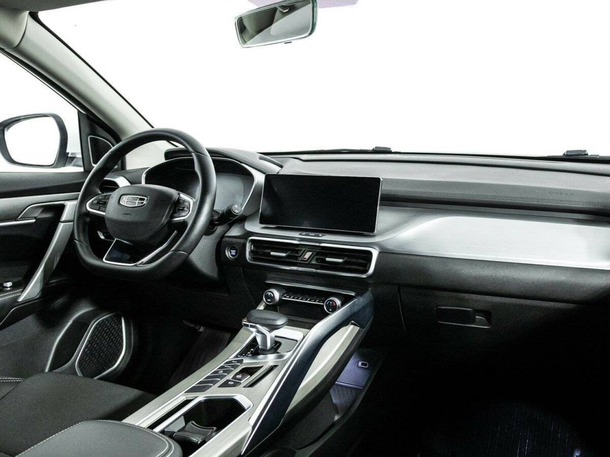 Geely Coolray, 2022 - Фото №8