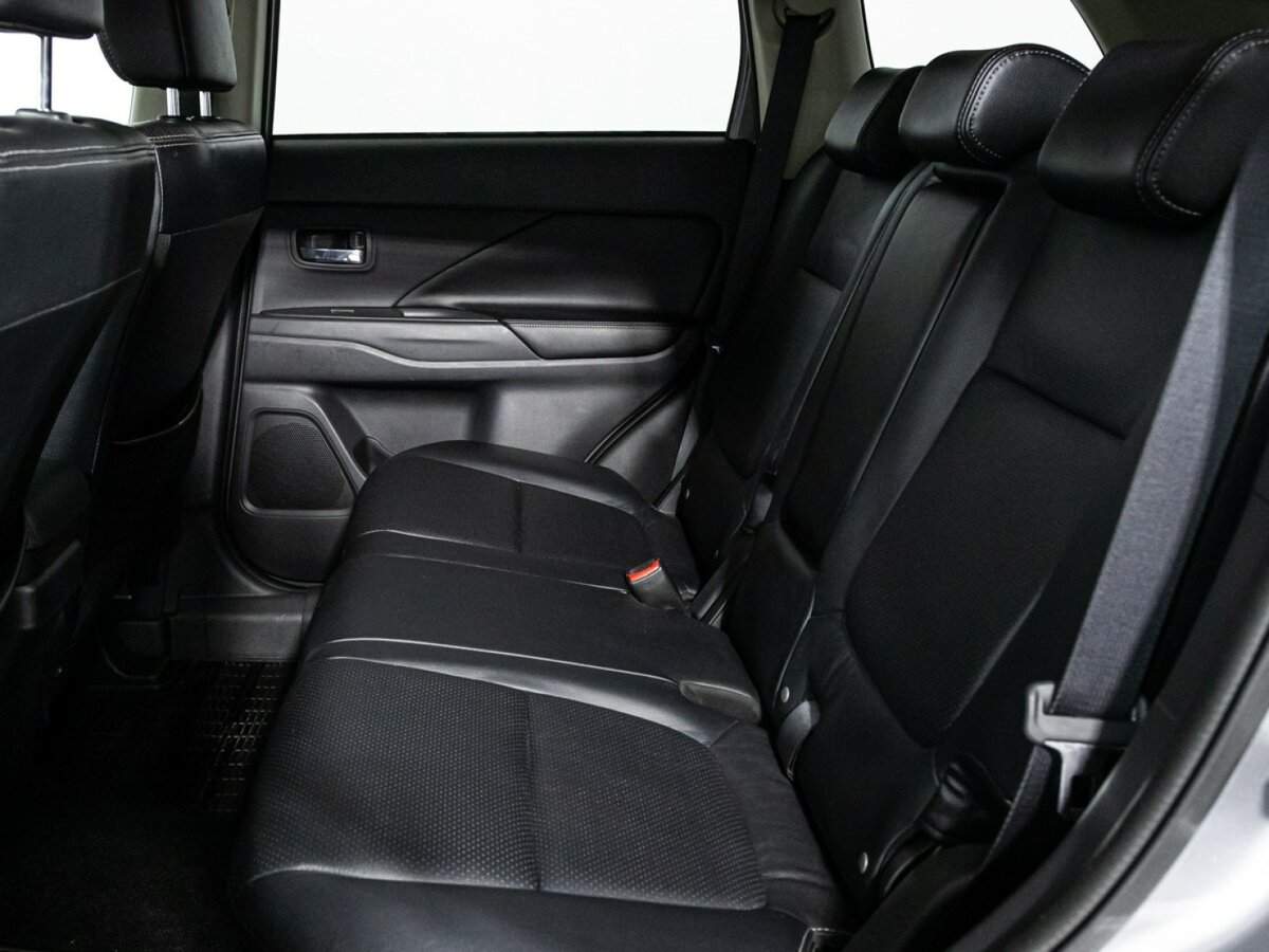 Mitsubishi Outlander, 2012 - Фото №9