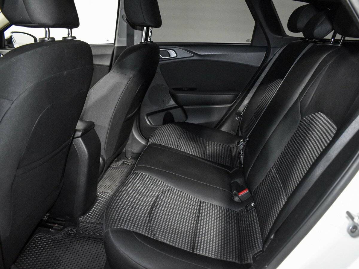 Kia Ceed, 2019 - Фото №8