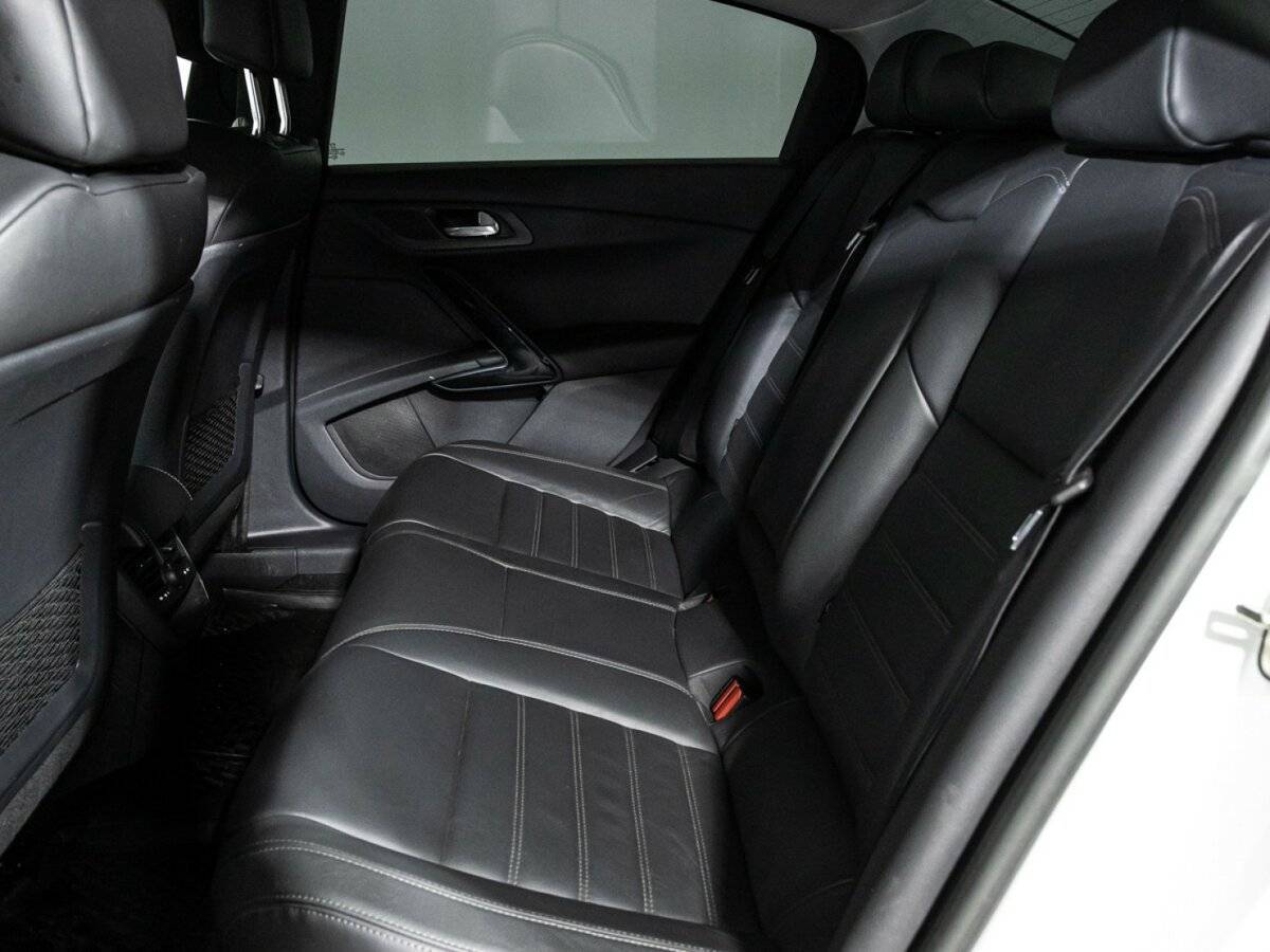 Peugeot 508, 2014 - Фото №9