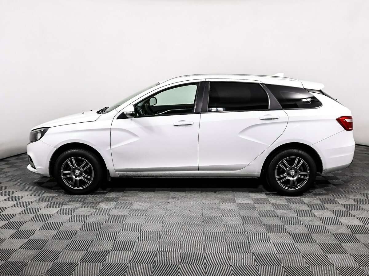 Lada (ВАЗ) Vesta SW, 2020 - Фото №7