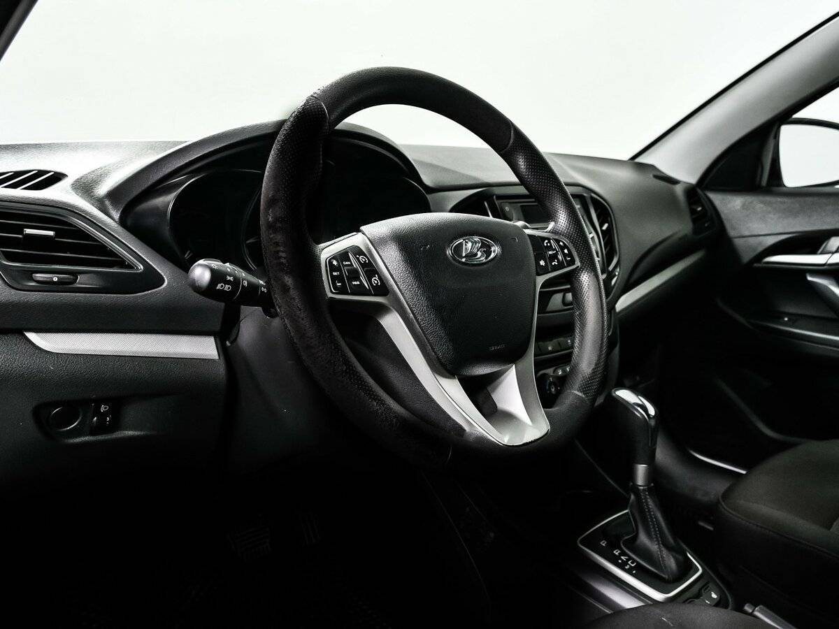 Lada (ВАЗ) Vesta SW, 2020 - Фото №12