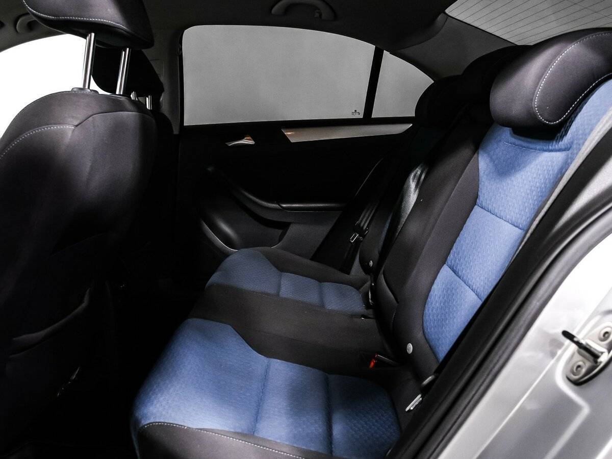 Volkswagen Jetta, 2013 - Фото №11