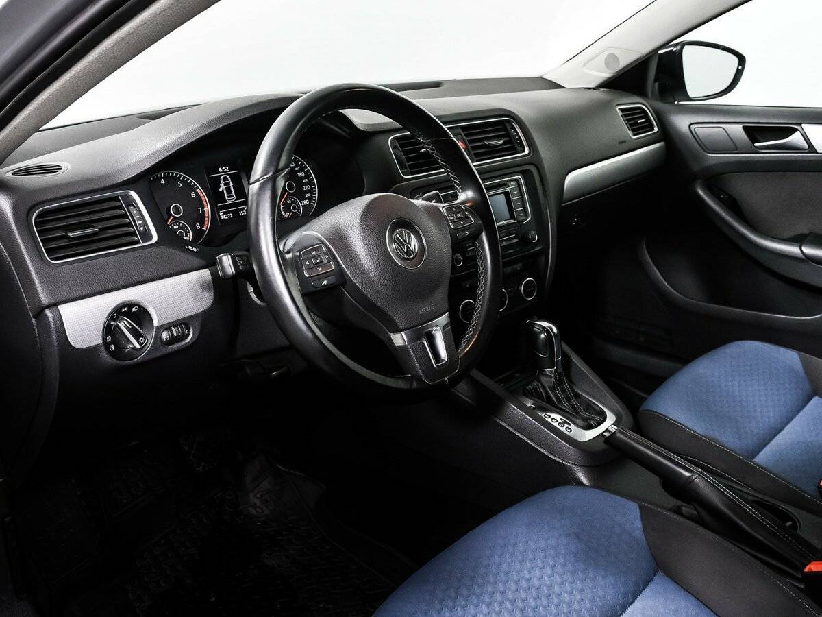 Volkswagen Jetta, 2013 - Фото №12