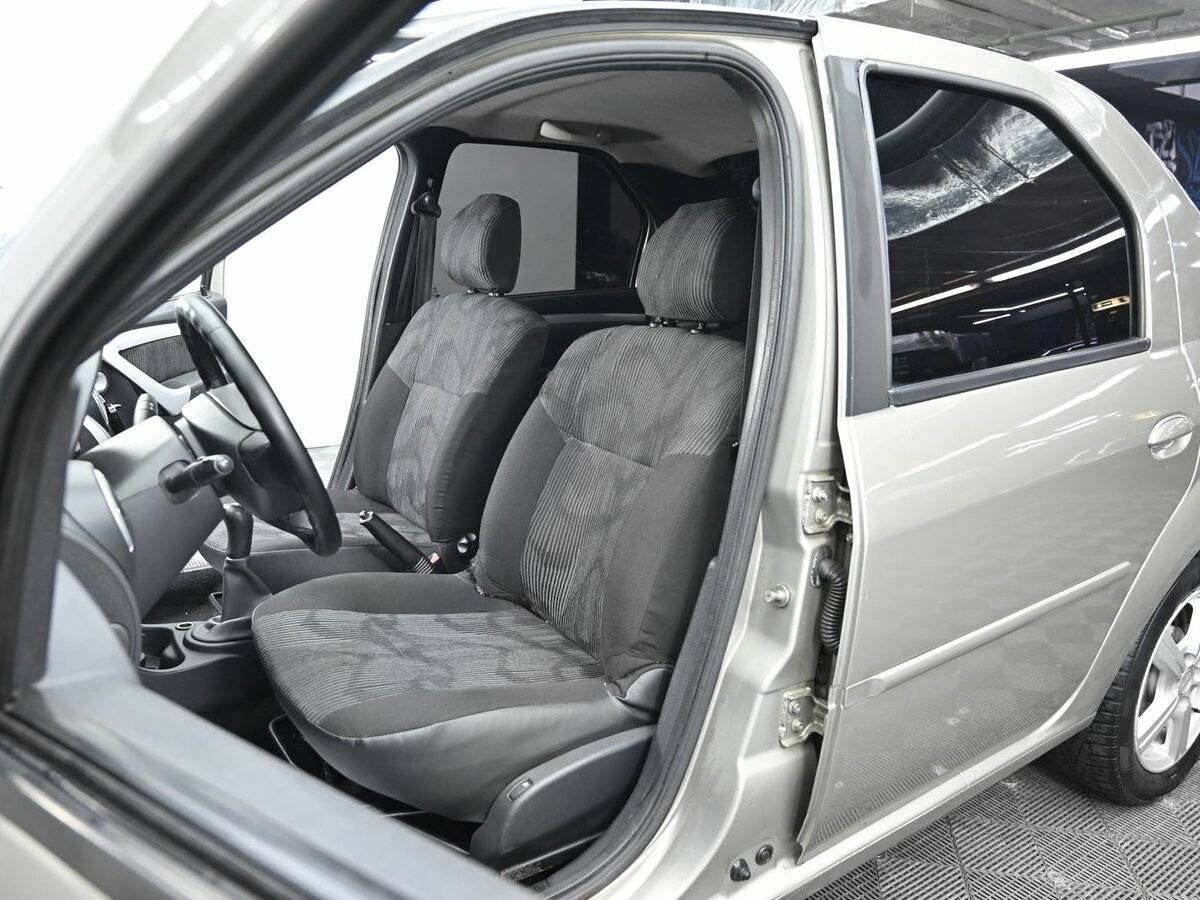 Renault Logan, 2013 - Фото №5