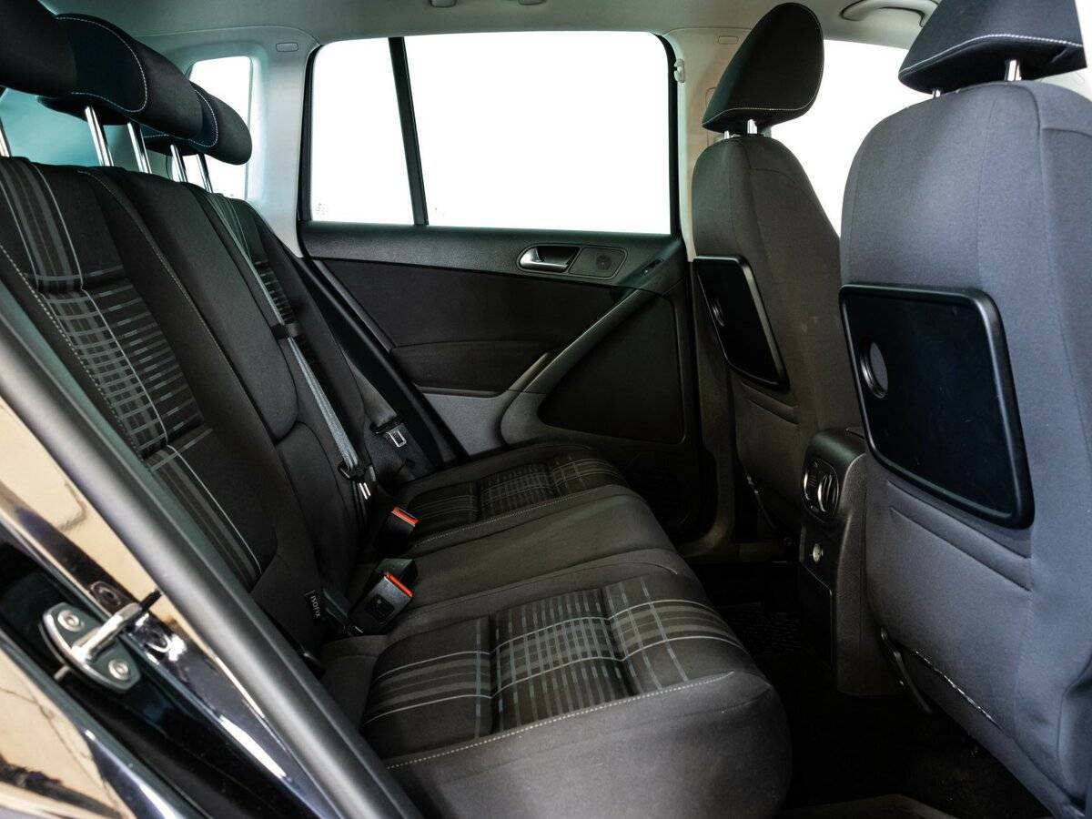 Volkswagen Tiguan, 2015 - Фото №13