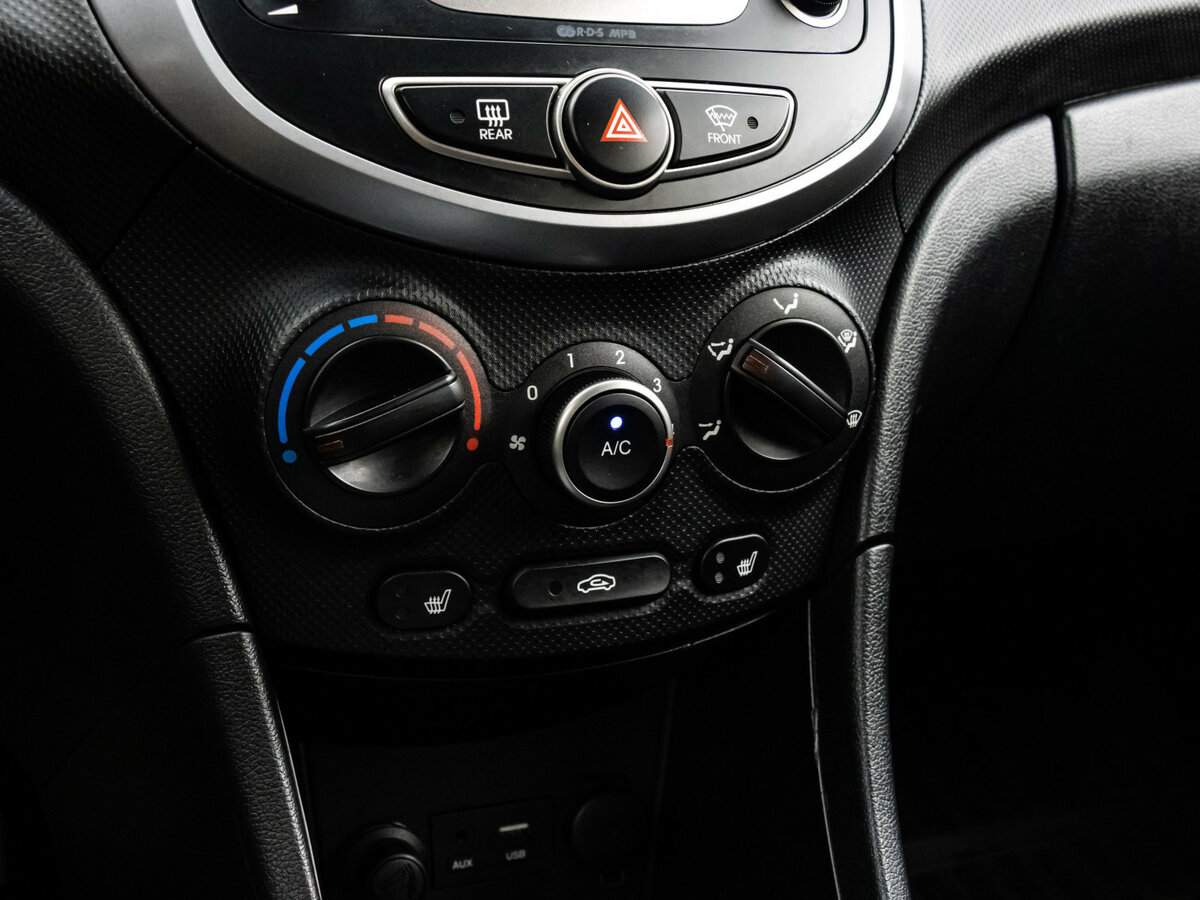 Hyundai Solaris, 2016 - Фото №10