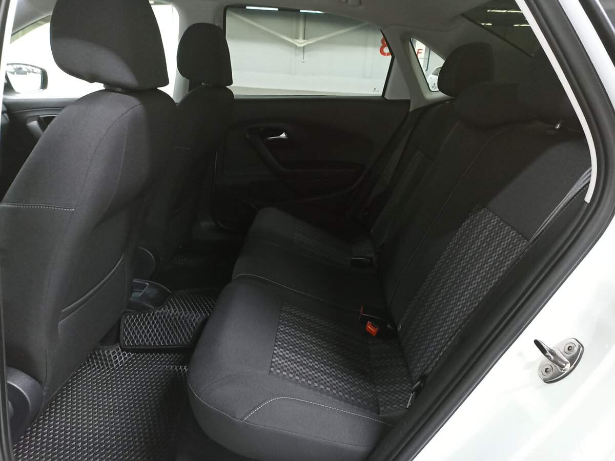 Volkswagen Polo, 2016 - Фото №11