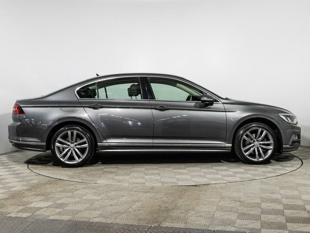 Volkswagen Passat, 2017 - Фото №3