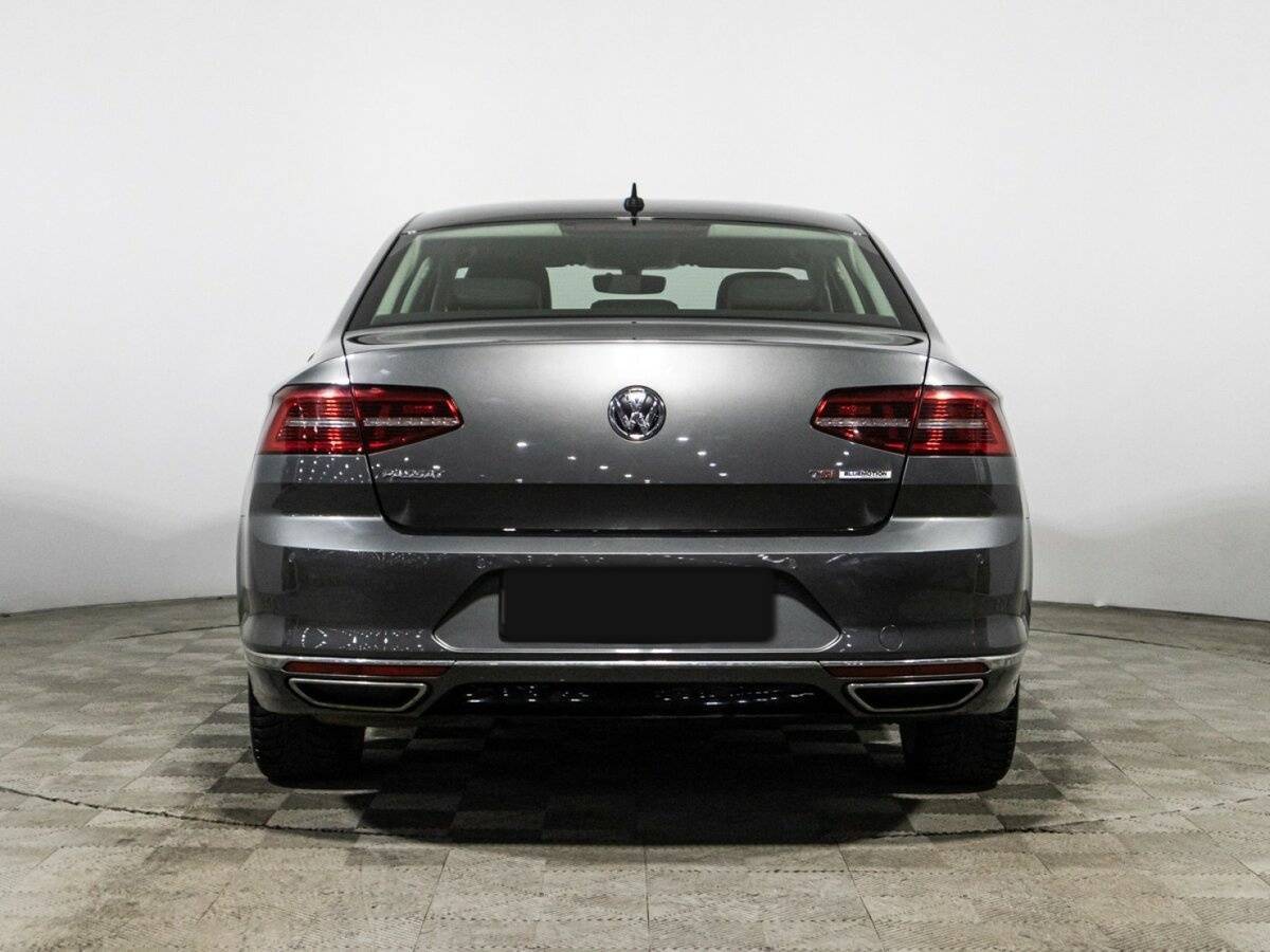 Volkswagen Passat, 2017 - Фото №5