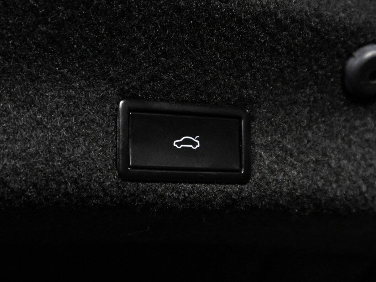 Volkswagen Passat, 2017 - Фото №14