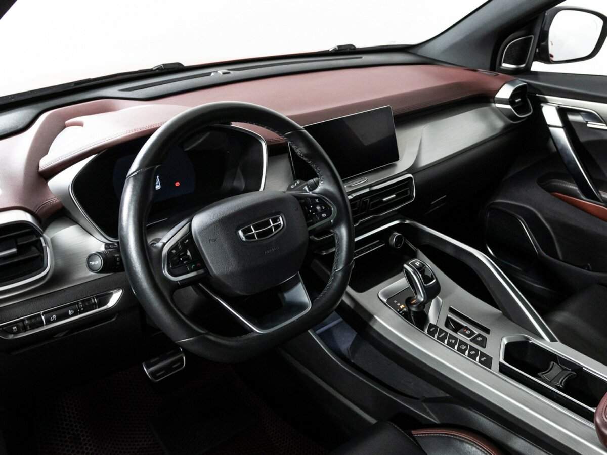 Geely Coolray, 2021 - Фото №10