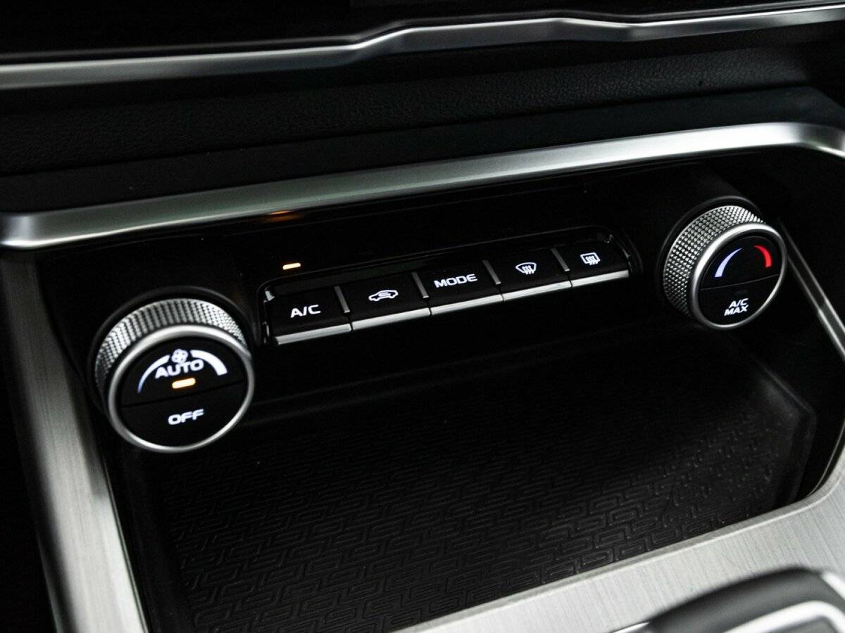 Geely Coolray, 2021 - Фото №20