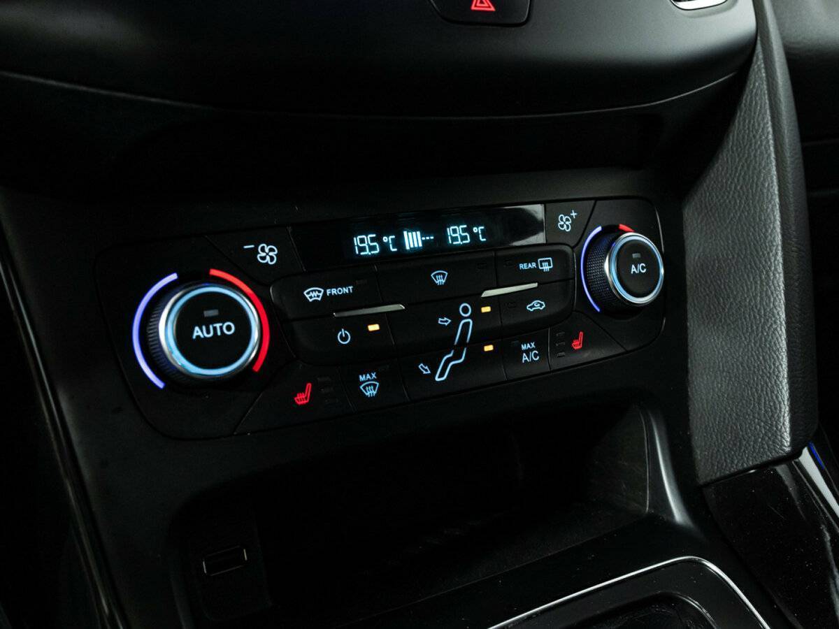 Ford Focus, 2017 - Фото №14