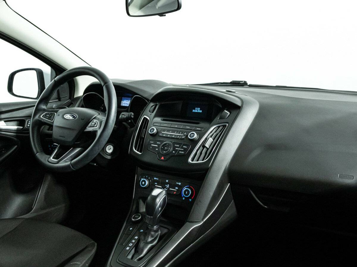 Ford Focus, 2018 - Фото №8
