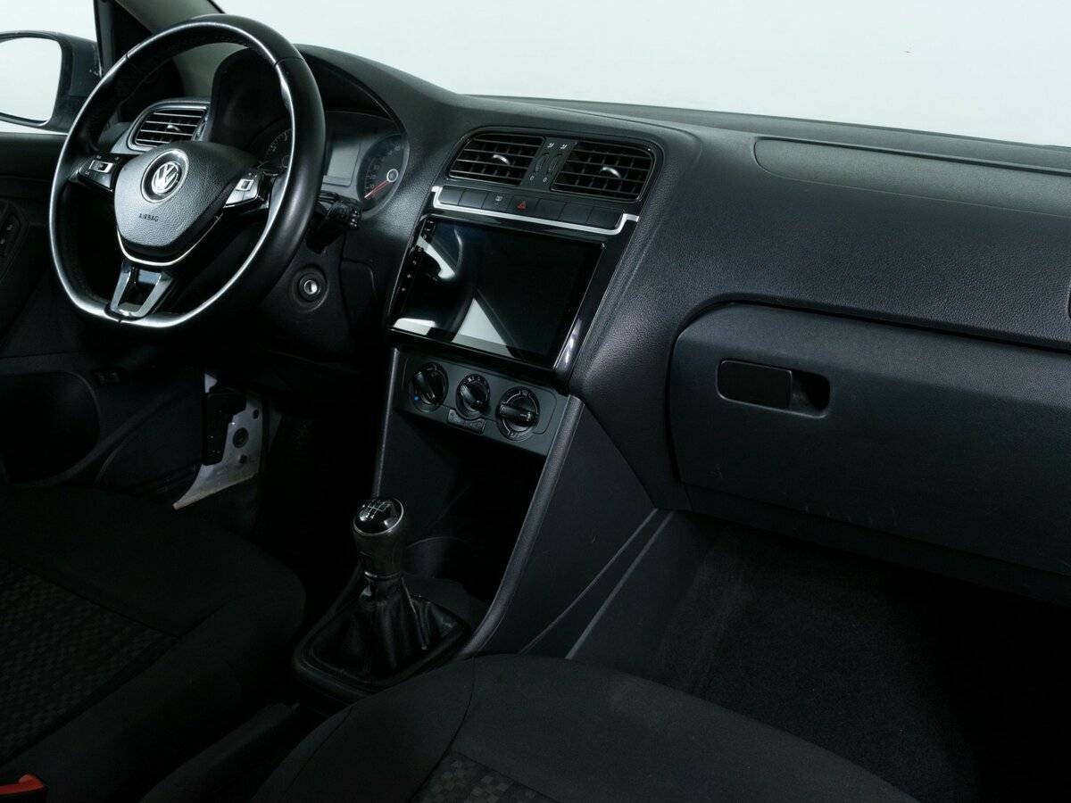 Volkswagen Polo, 2018 - Фото №7