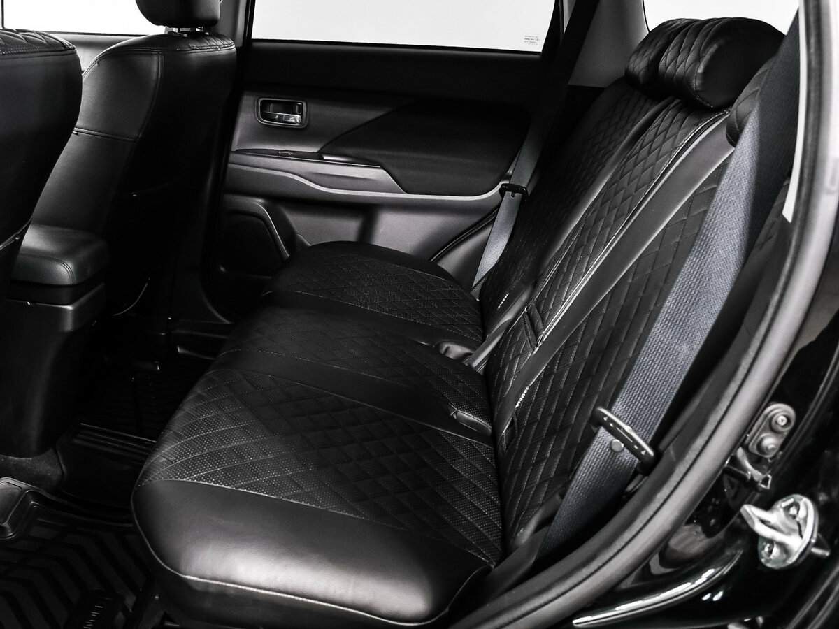 Mitsubishi Outlander, 2018 - Фото №12