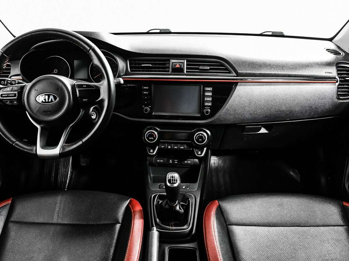 Kia Rio X-Line, 2020 - Фото №10