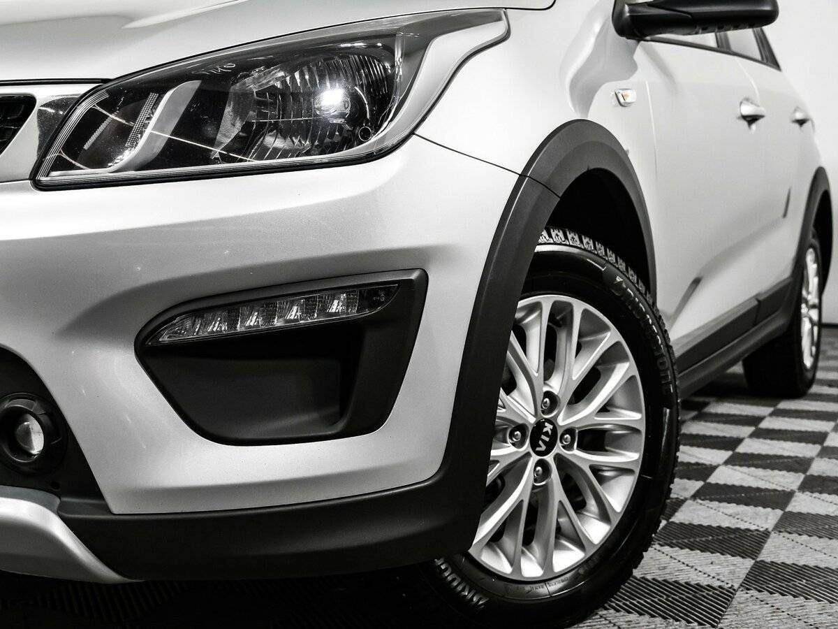 Kia Rio X-Line, 2020 - Фото №13