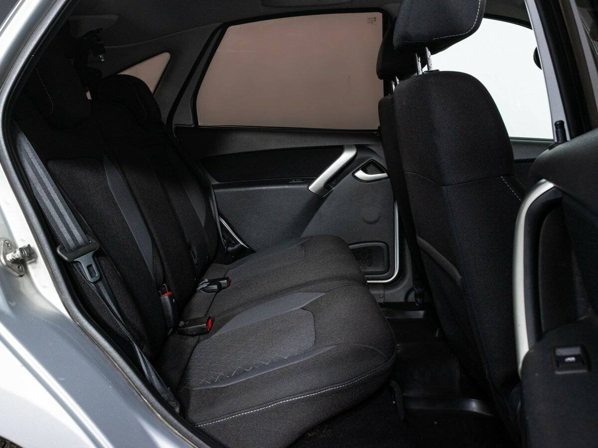 Lada (ВАЗ) Granta, 2018 - Фото №8