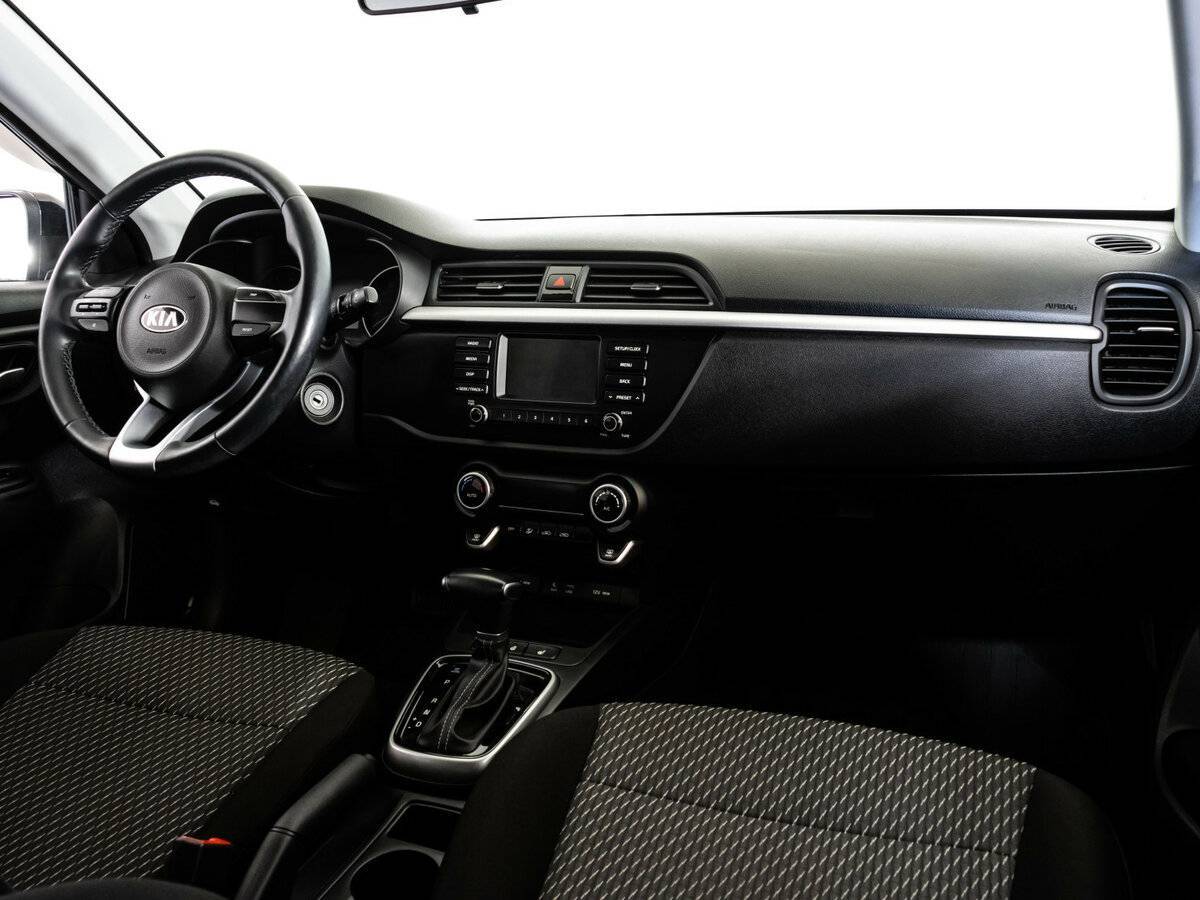 Kia Rio X-Line, 2018 - Фото №6