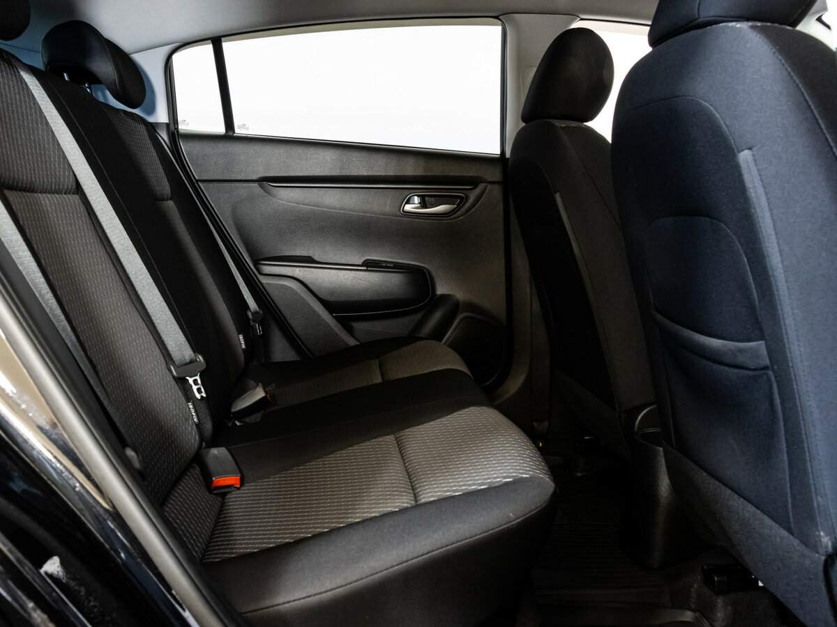 Kia Rio X-Line, 2018 - Фото №12