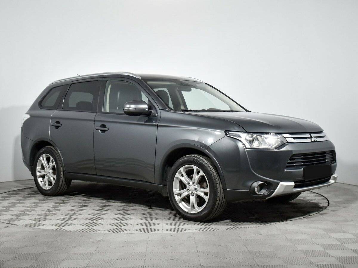 Mitsubishi Outlander, 2014 - Фото №2
