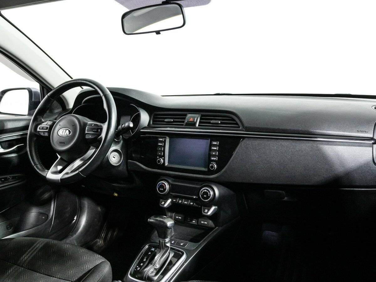 Kia Rio X-Line, 2018 - Фото №8