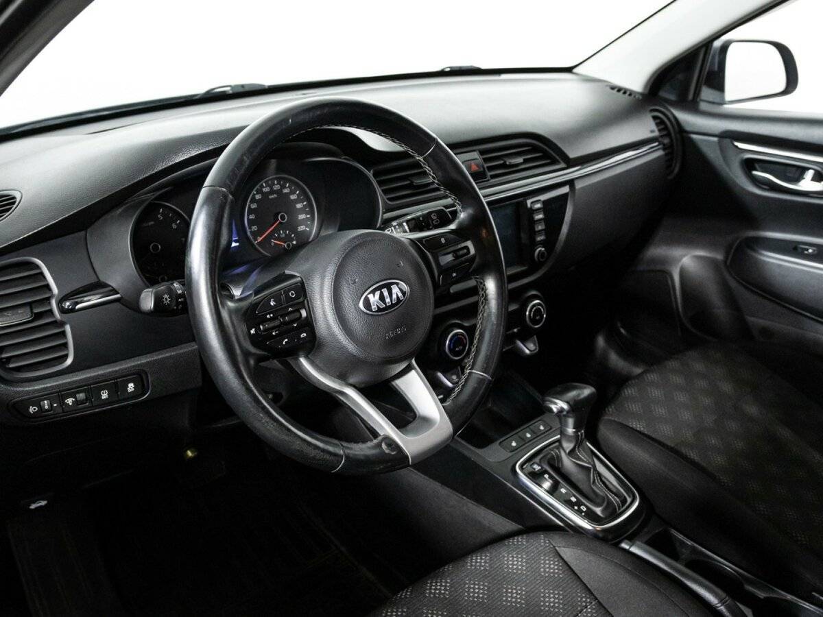 Kia Rio X-Line, 2018 - Фото №10