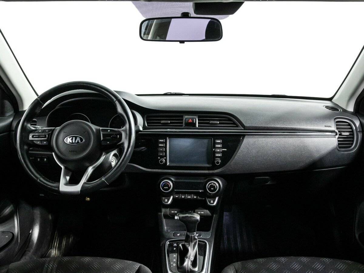 Kia Rio X-Line, 2018 - Фото №12