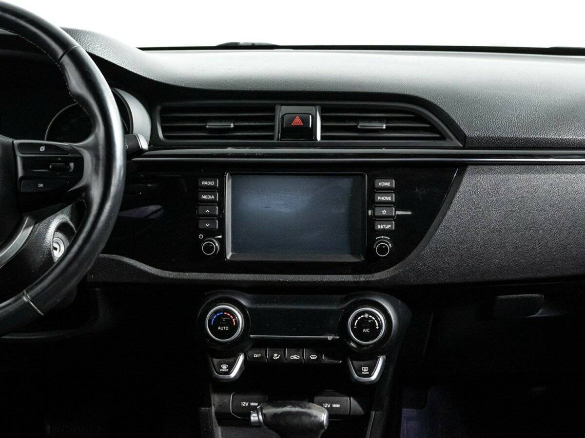 Kia Rio X-Line, 2018 - Фото №13