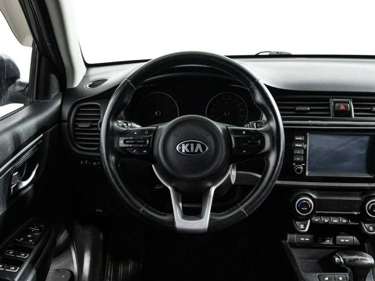 Kia Rio X-Line, 2018 - Фото №17
