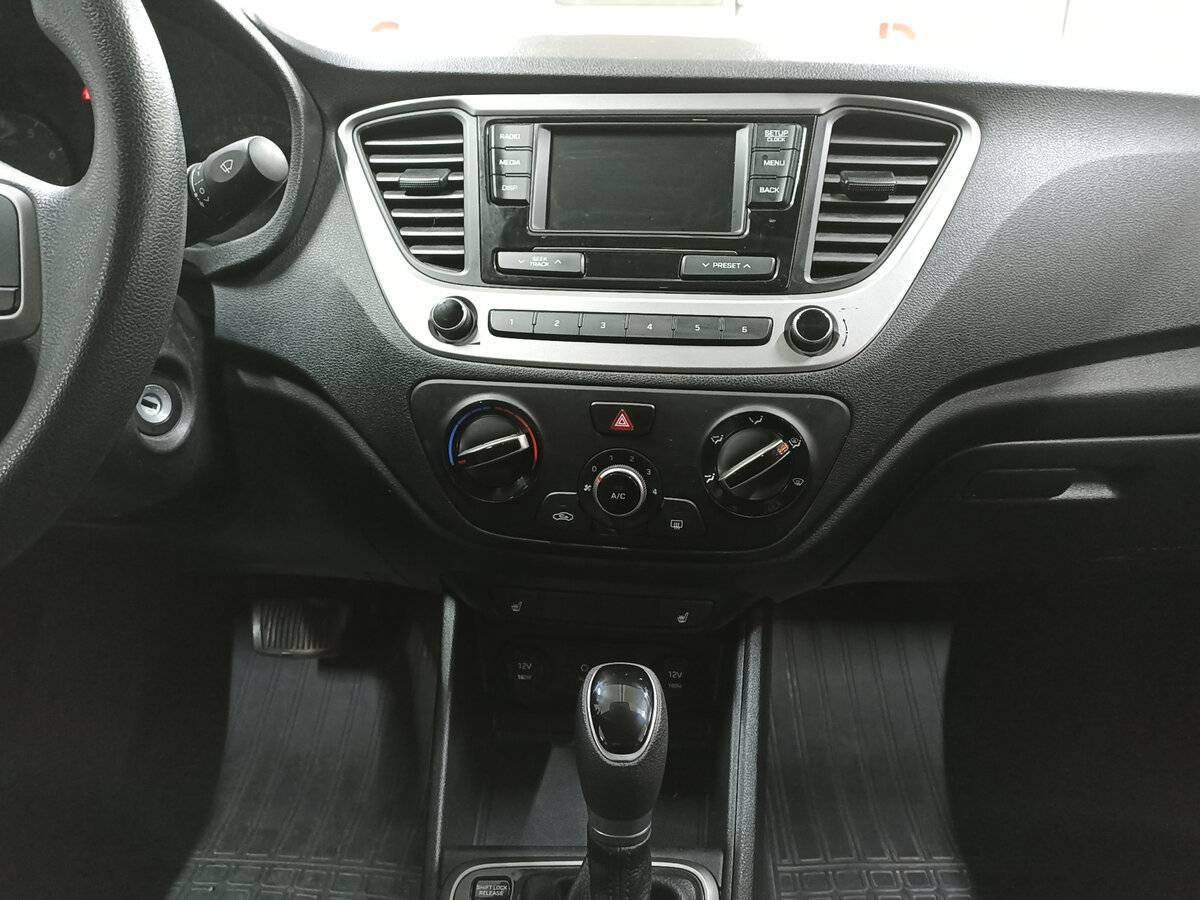 Hyundai Solaris, 2017 - Фото №14