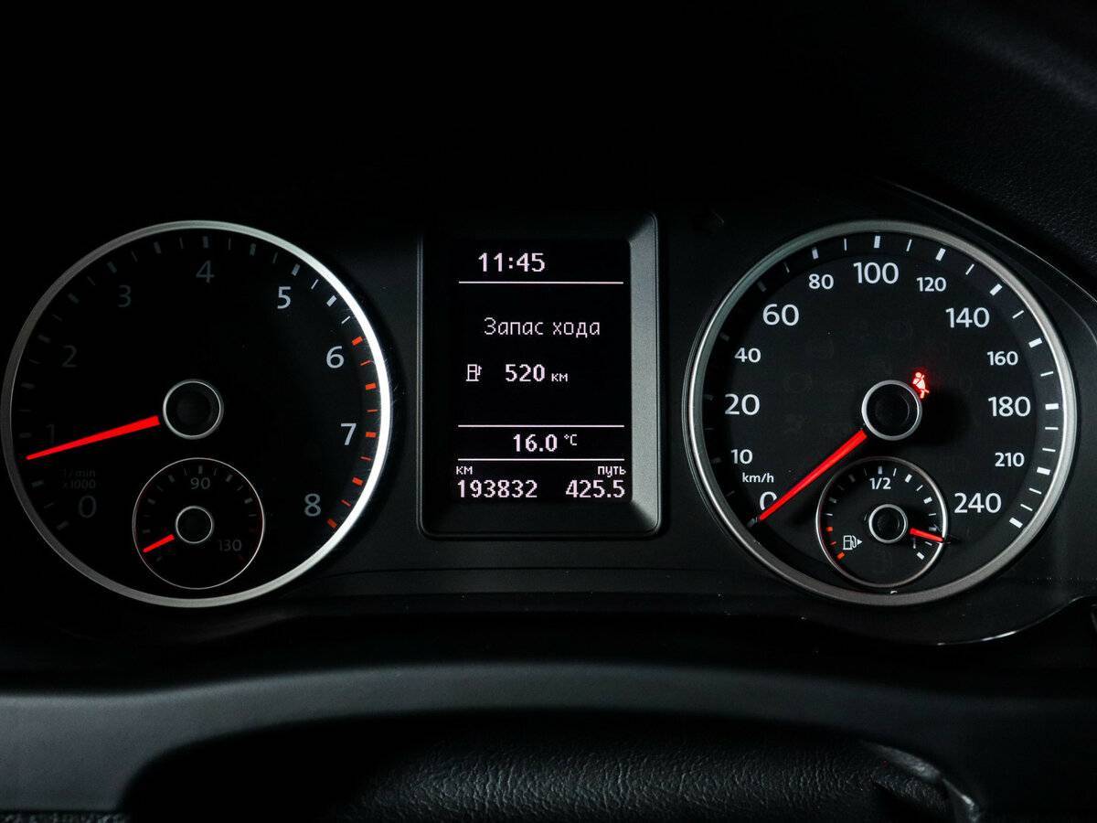 Volkswagen Tiguan, 2016 - Фото №7