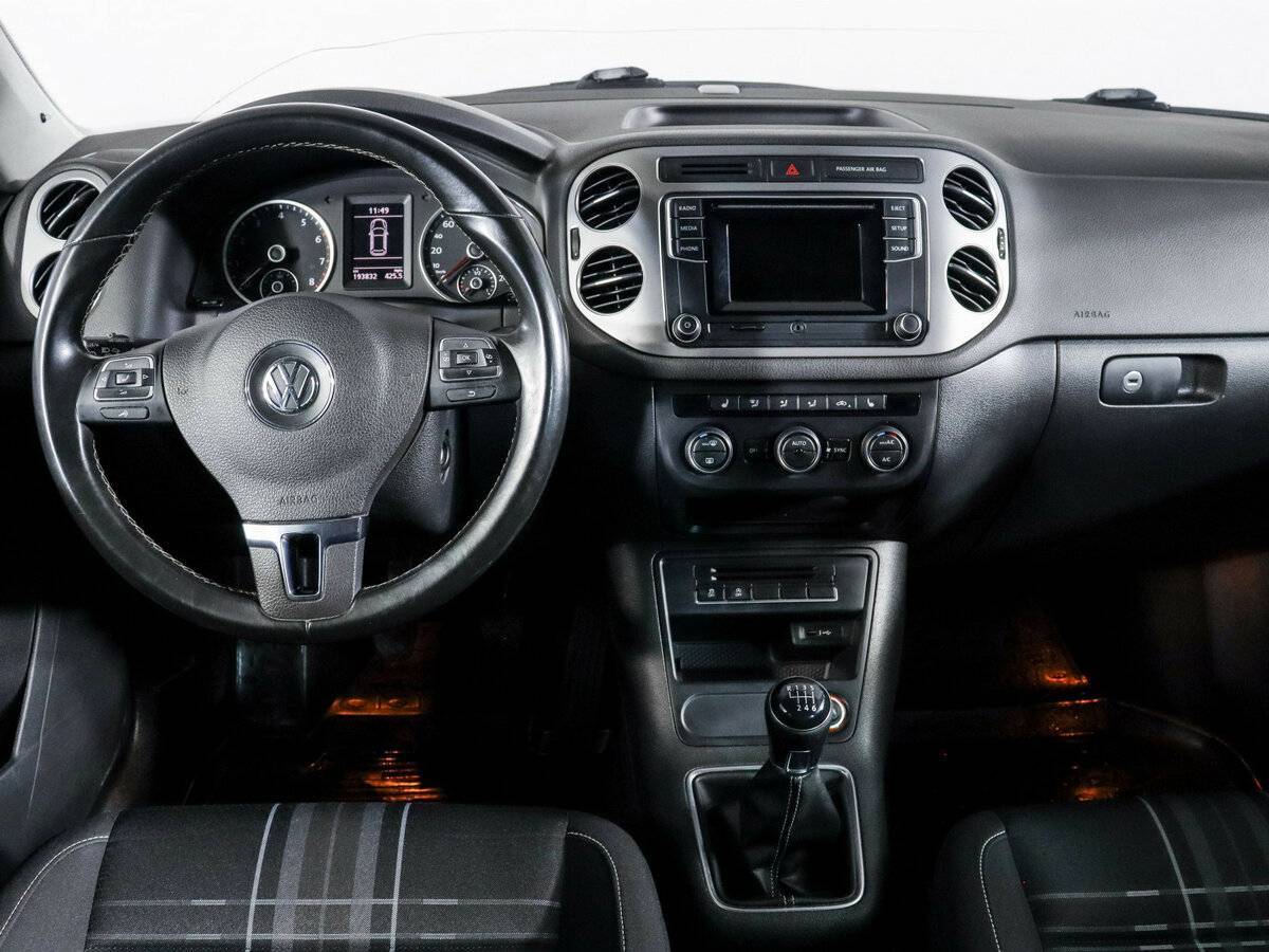 Volkswagen Tiguan, 2016 - Фото №8