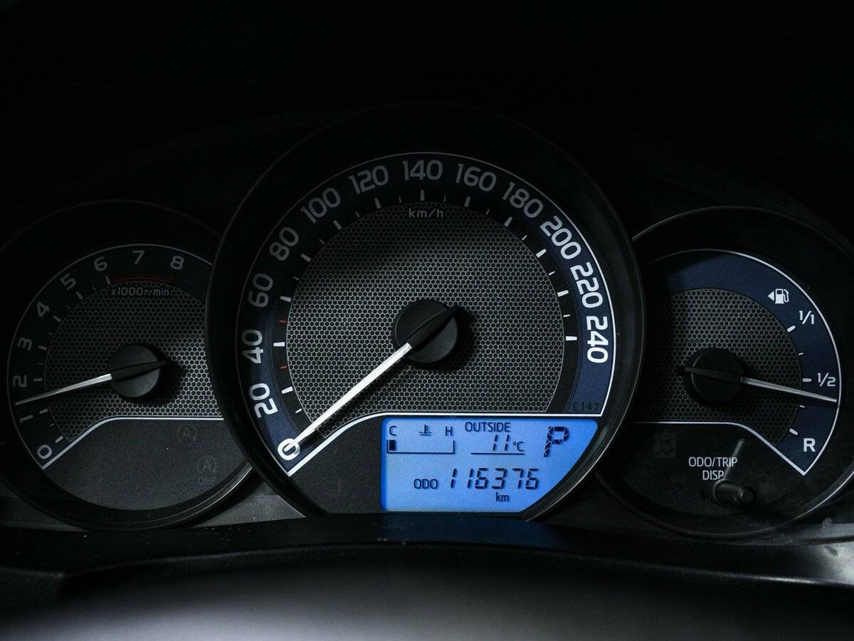 Toyota Corolla, 2015 - Фото №9