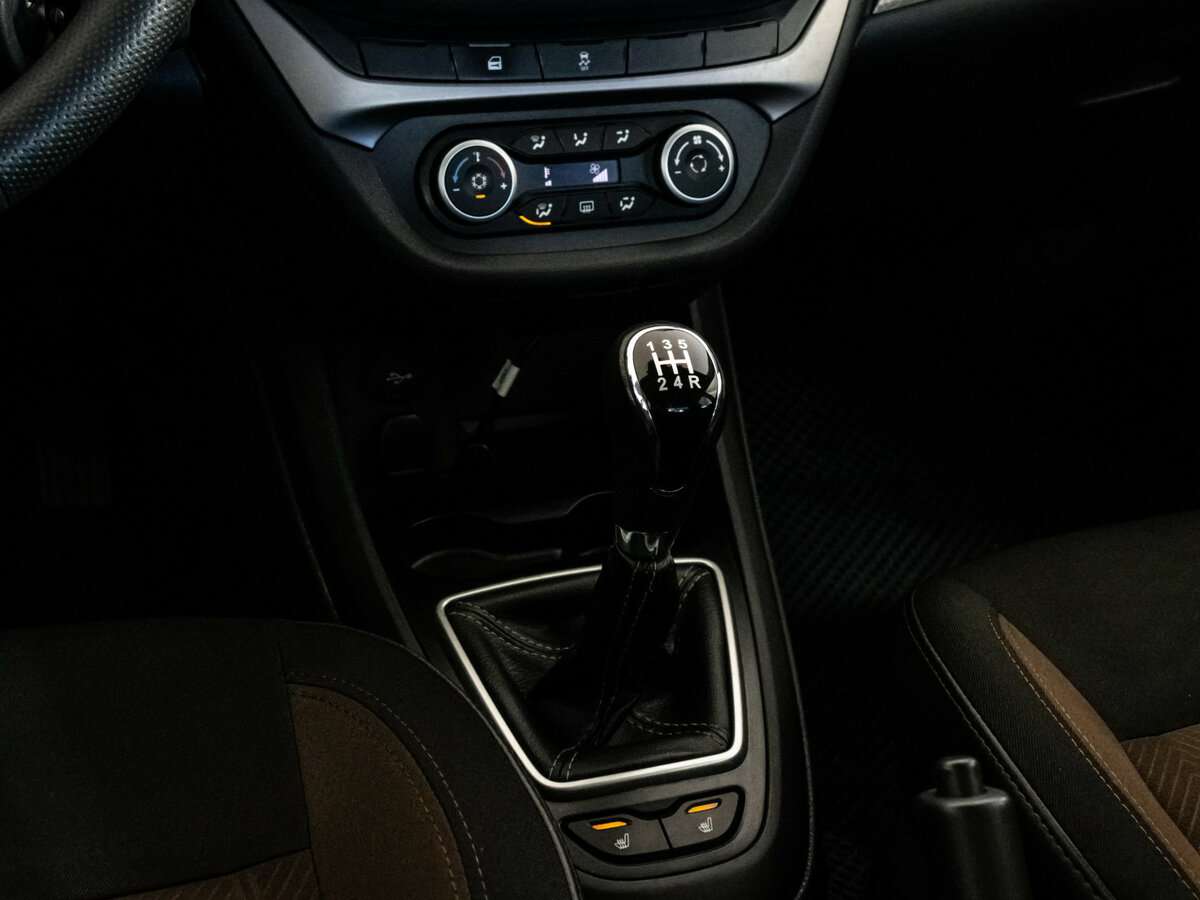 Lada (ВАЗ) Vesta, 2016 - Фото №12