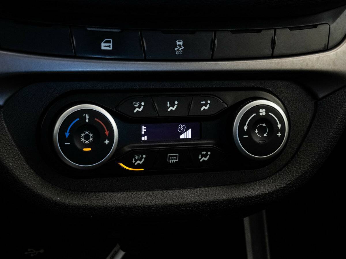 Lada (ВАЗ) Vesta, 2016 - Фото №18